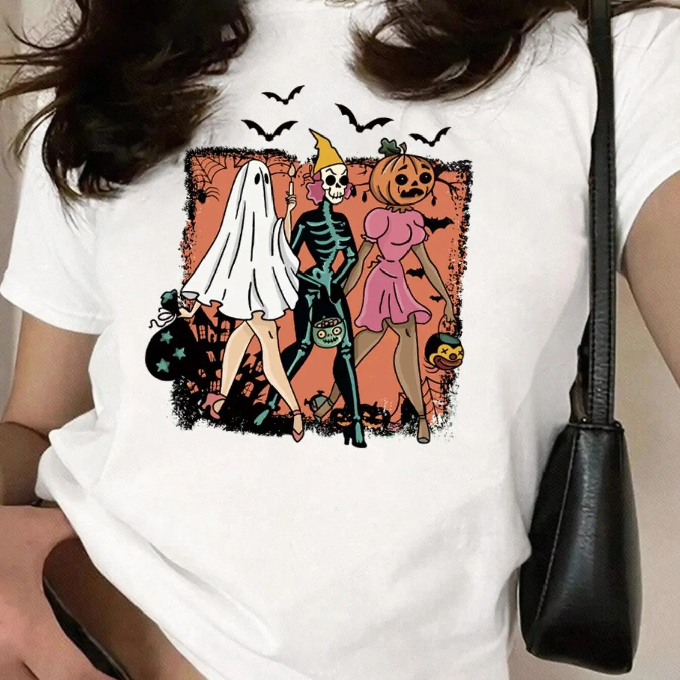 Women's Halloween Themed Round Neck Graphic Tee, Vintage Trendy Casual Short Sleeve T-shirt for Daily Wear, Ladies Spring...