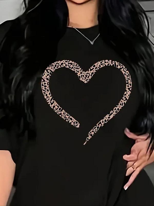 Women's Leopard Heart Print Round Neck Tee, Casual Short Sleeve Crew Neck T-shirt for Summer, Fashion Women's Top for...