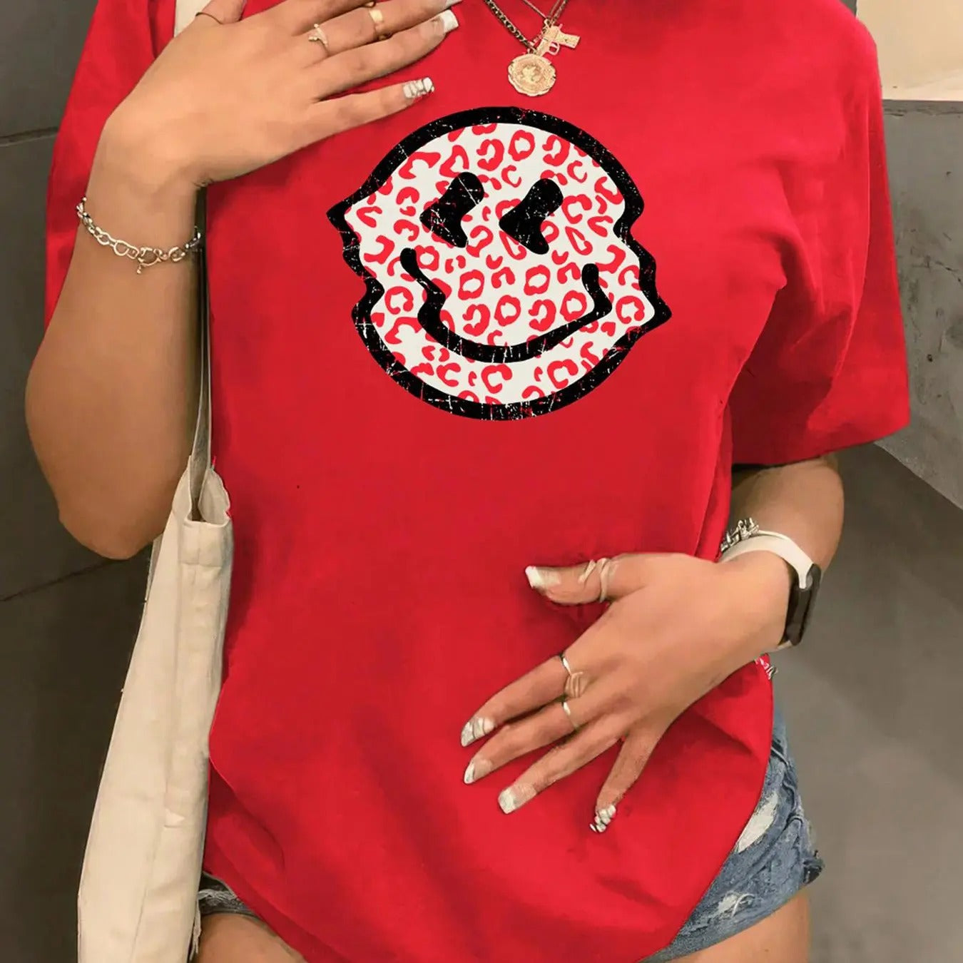 Women's Leopard Smile Face Print Tee, Casual Short Sleeve Round Neck T-Shirt for Summer, Fashion Women's Top for Daily...