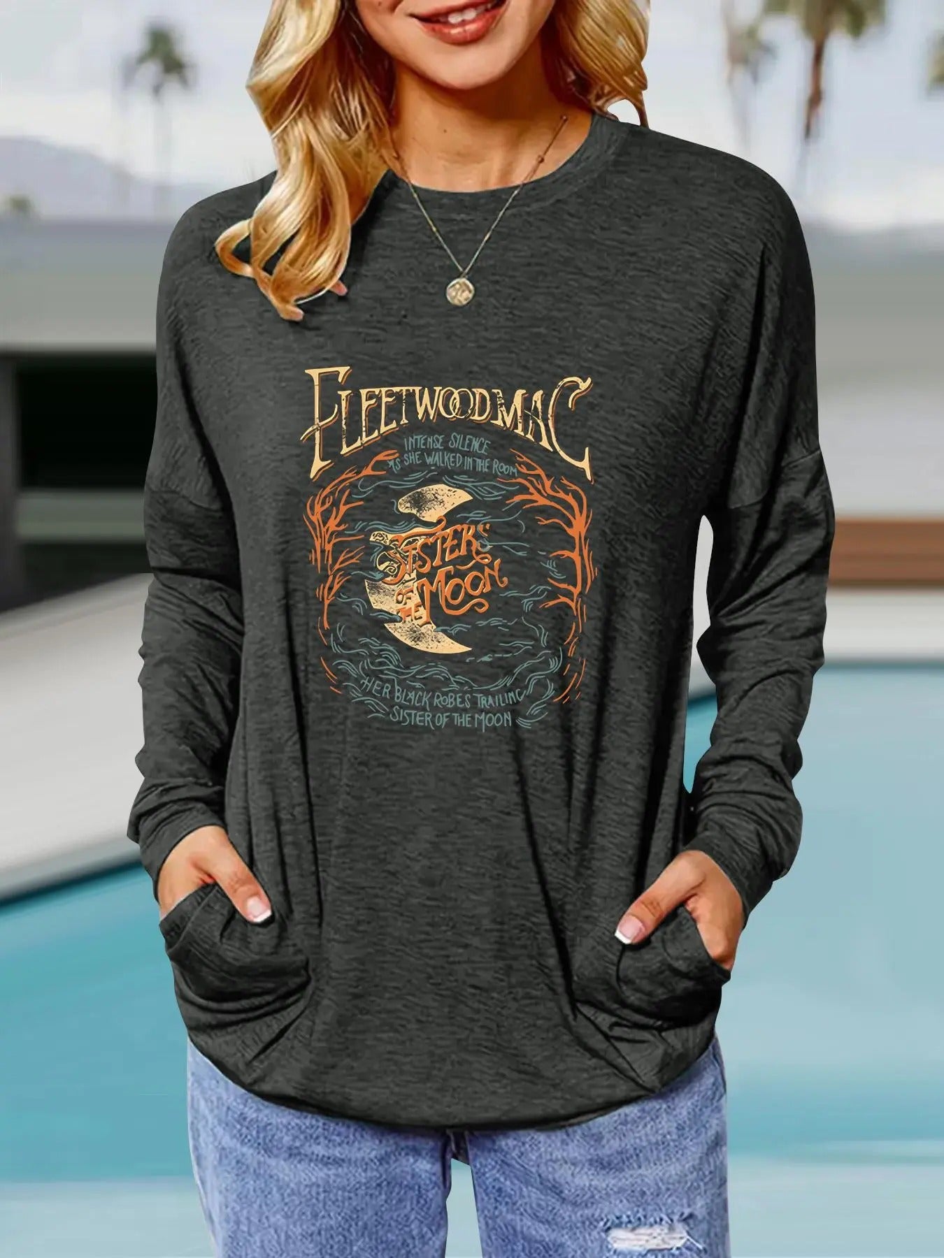 Women's Letter & Moon Print Round Neck Tee, Casual Long Sleeve Crew Neck T-shirt for Fall & Winter, Fashion Women's Top...
