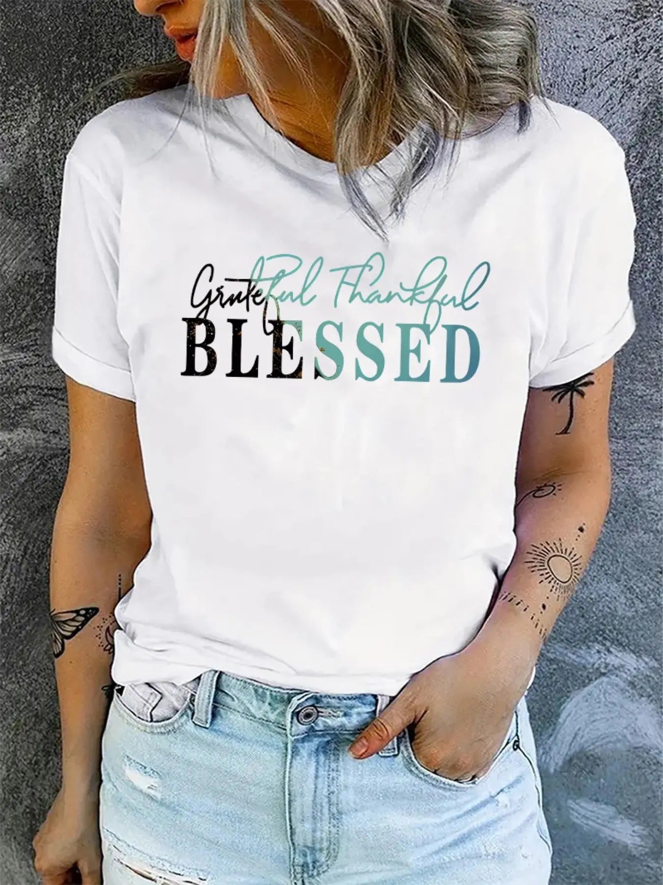 Women's Letter Print Round Neck Graphic Tee, Casual Short Sleeve Crew Neck T-Shirt for All Seasons, Fashion Women's Top...