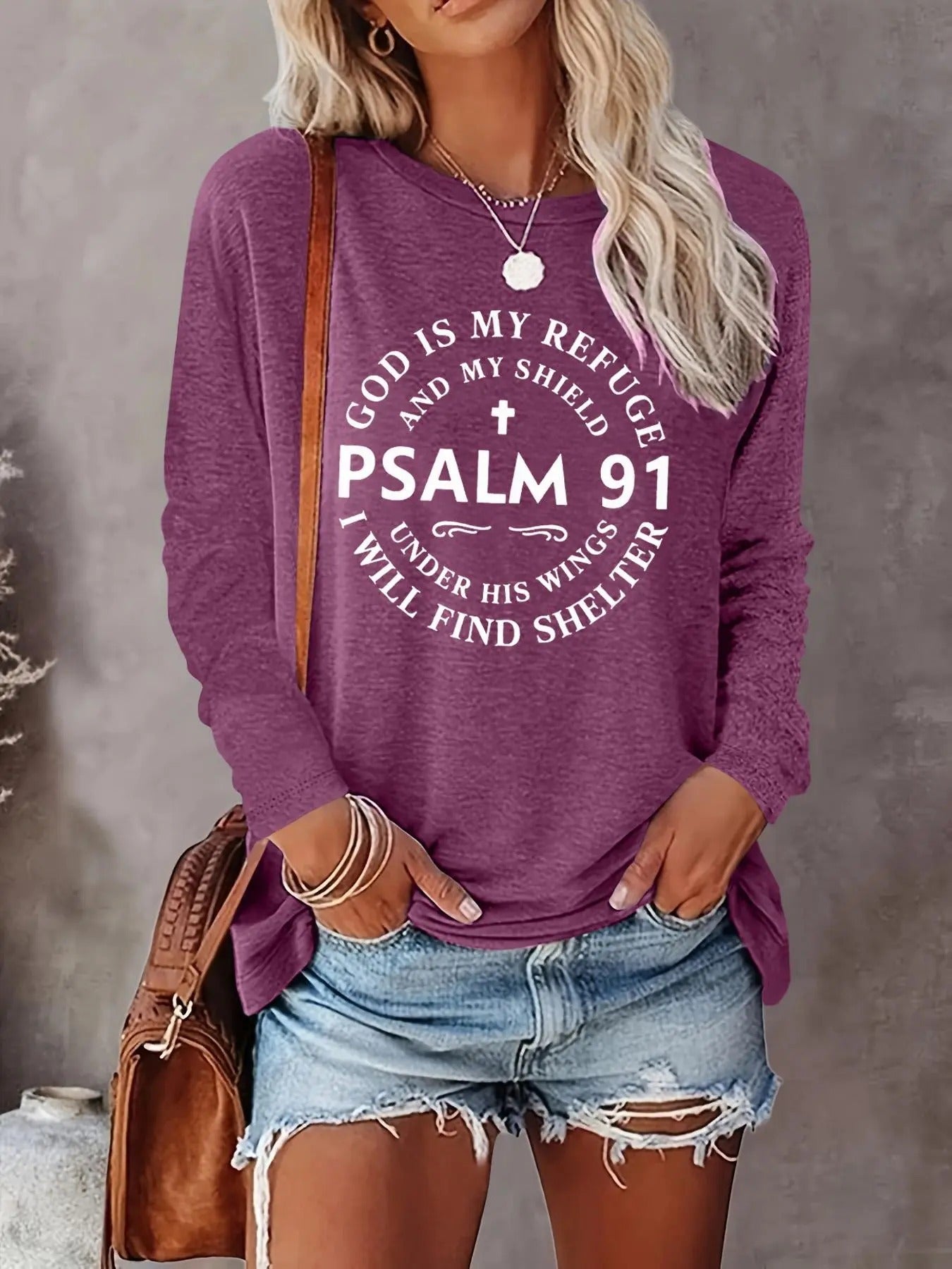 Women's Letter Print Round Neck Tee, Casual Long Sleeve Crew Neck T-shirt for Fall & Winter, Women's Top for Daily Wear...