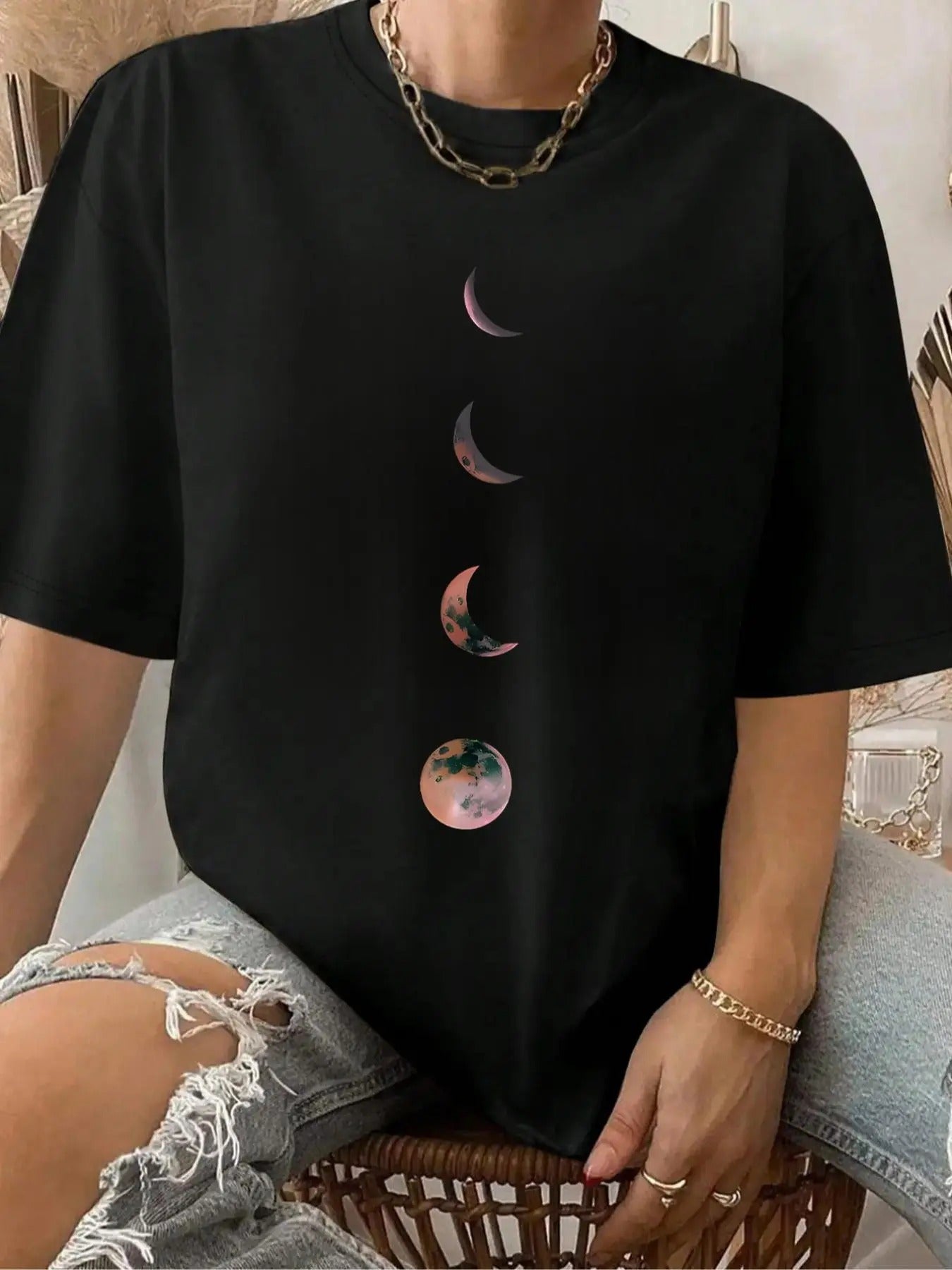 Women's Moon Print Drop Shoulder Tee, Fashion Casual Crew Neck Half Sleeve T-Shirt for Daily Outdoor Wear, Ladies Clothes...