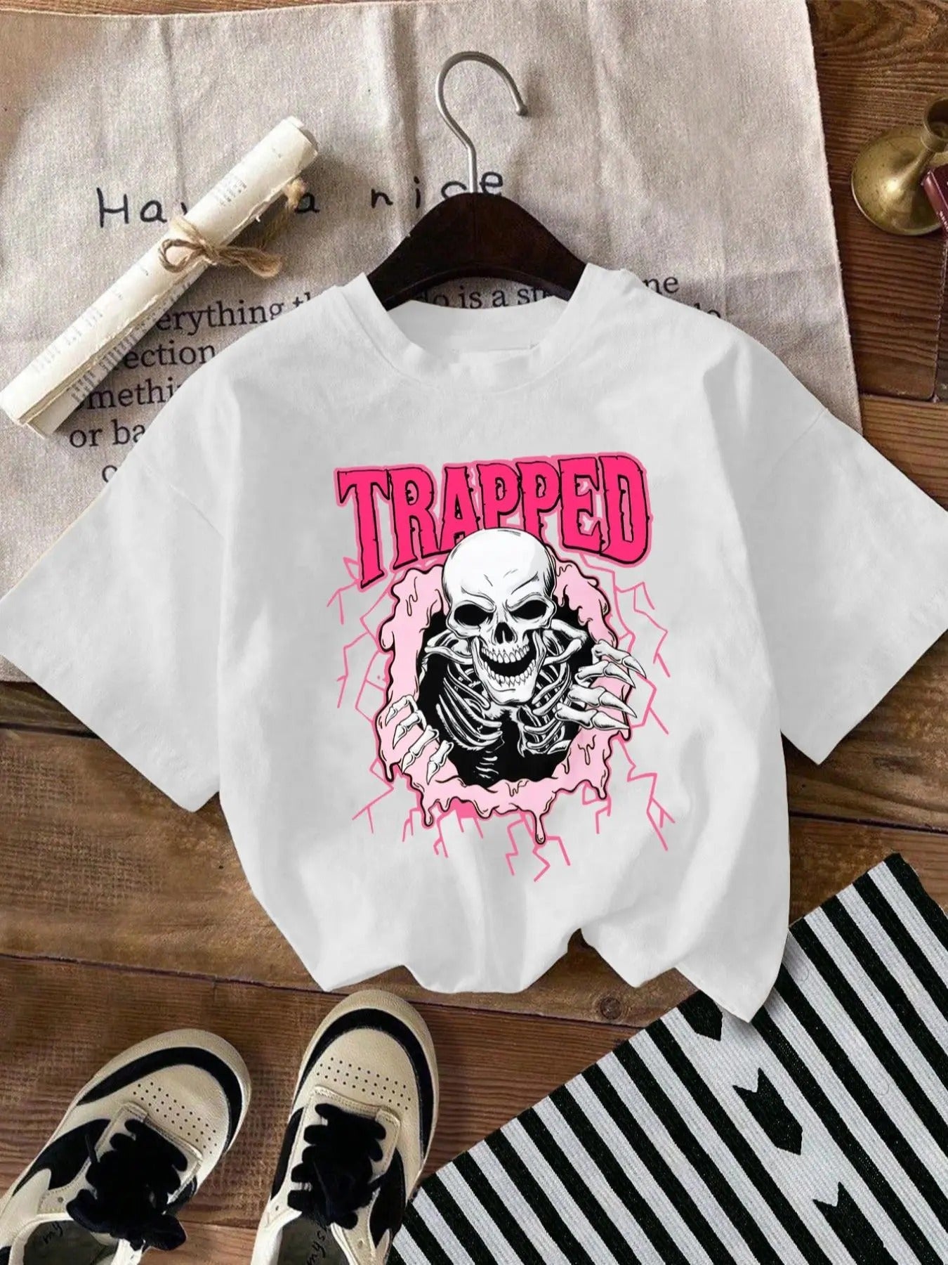 Women's Skull & Letter Print Round Neck Graphic Tee, Vintage Trendy Casual Drop Shoulder Short Sleeve T-shirt for Daily...