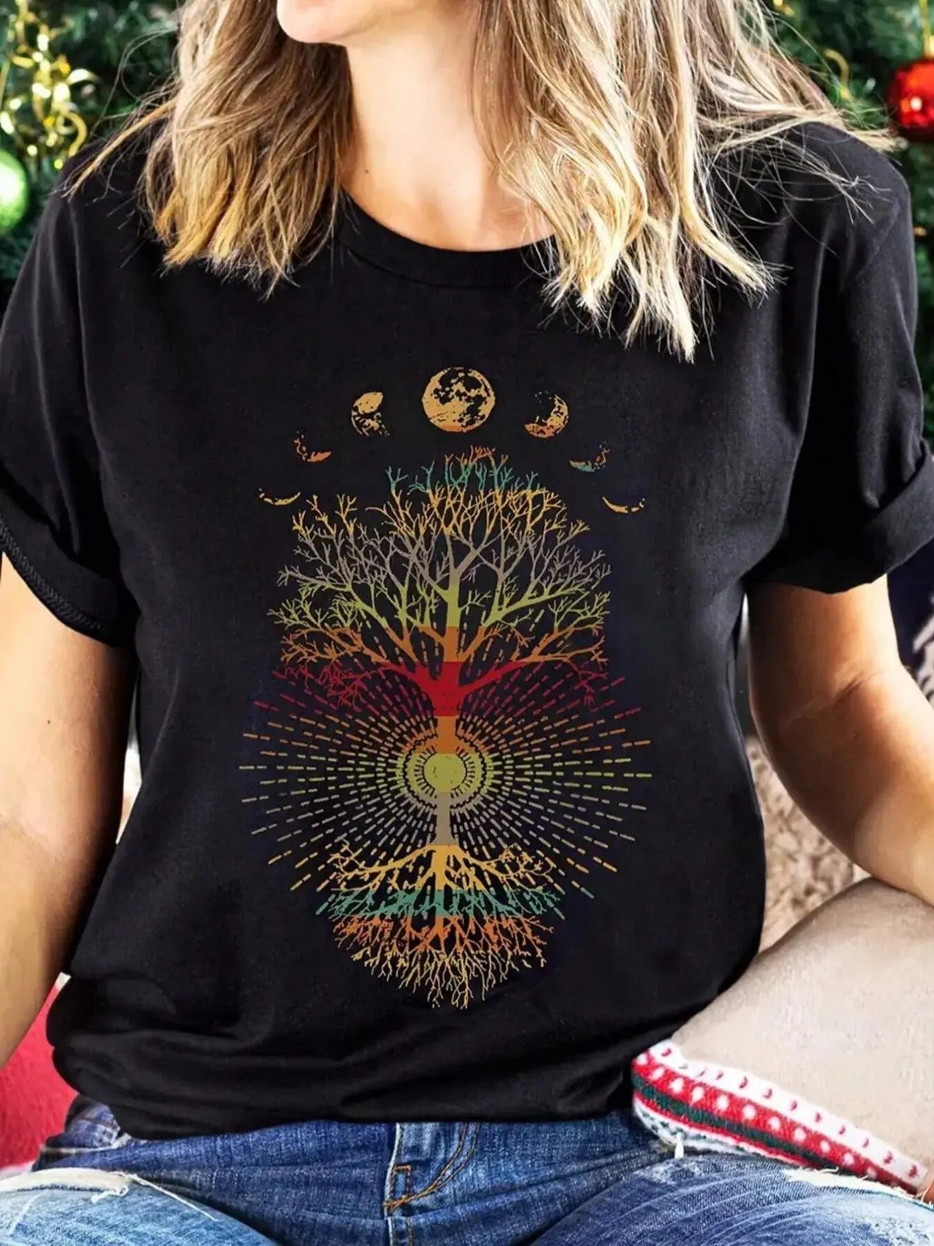 Women's Tree & Moon Print Round Neck Tee, Trendy Casual Crew Neck Short Sleeve T-shirt for Daily Wear, Graphic Tees,...