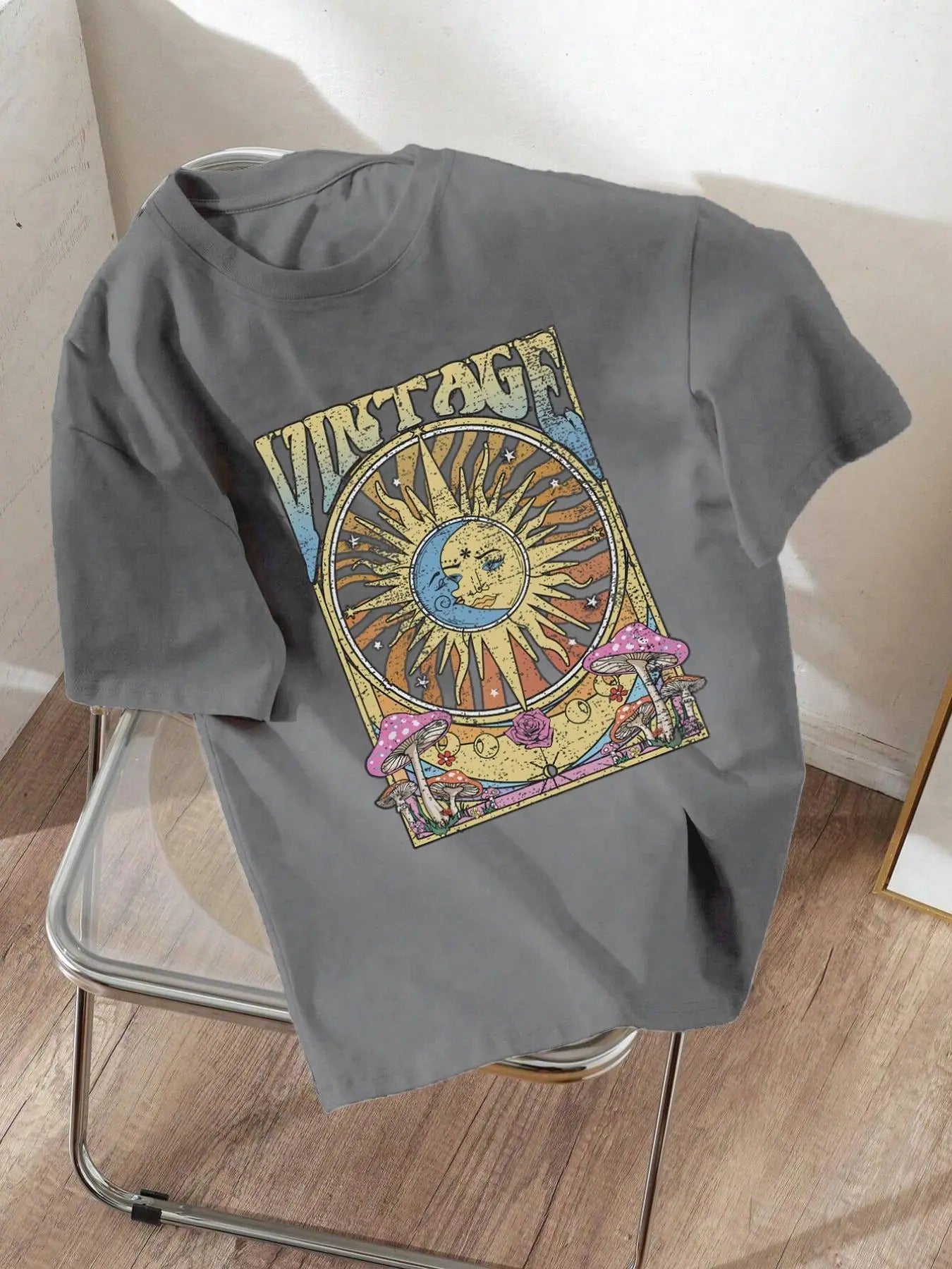 Women's Vintage Round Neck Graphic Tee, Casual Short Sleeve T-shirt for Summer, Women's Top for Daily Wear Hoodie, Sweatshirt