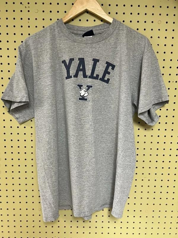 Yale University Bulldogs Gray vtg 90s y2k Unisex T-shirt Sweatshirt Hoodie 33 | HypeDripTees.com