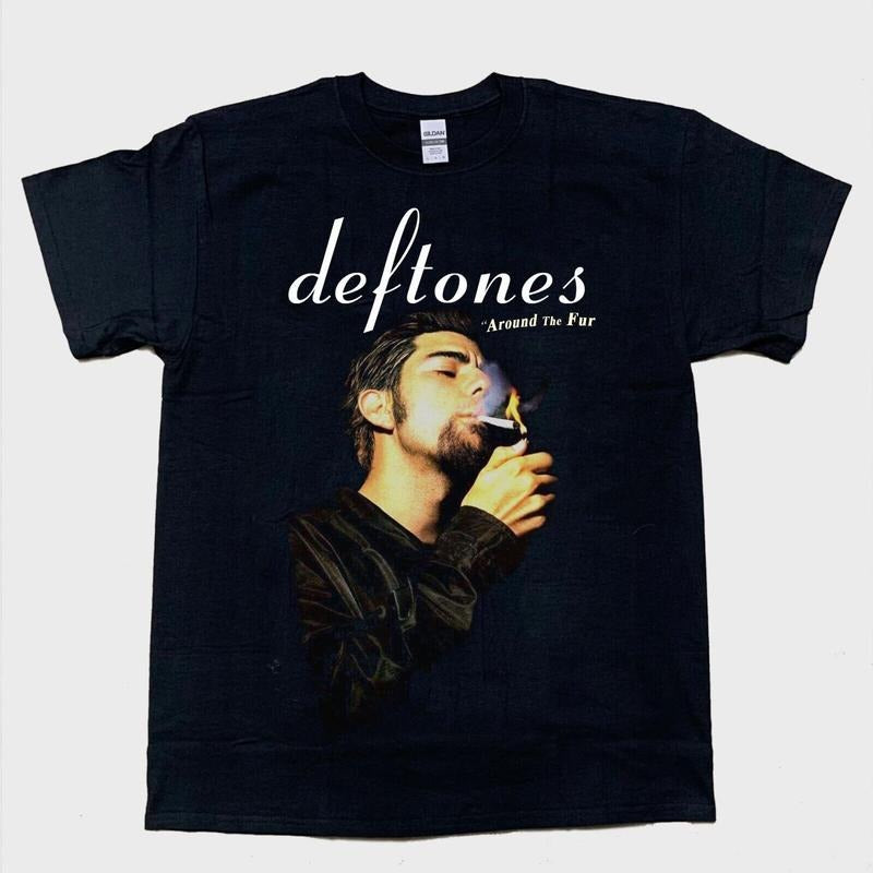 chino moreno smoking deftones music band t-shirt black gift for fan Hoodie, Sweatshirt | HypeDripTees.com