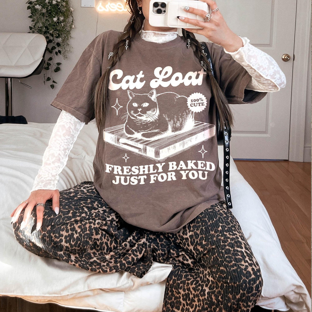 Cat Loaf Cat Meme Tee Vintage Retro Cat Lover Freshly Baked Tee (2)