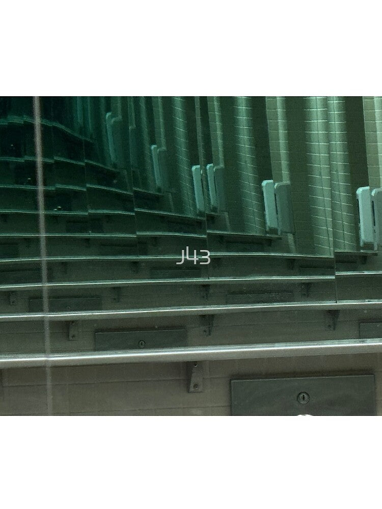 Infinite Green Mirror by J43