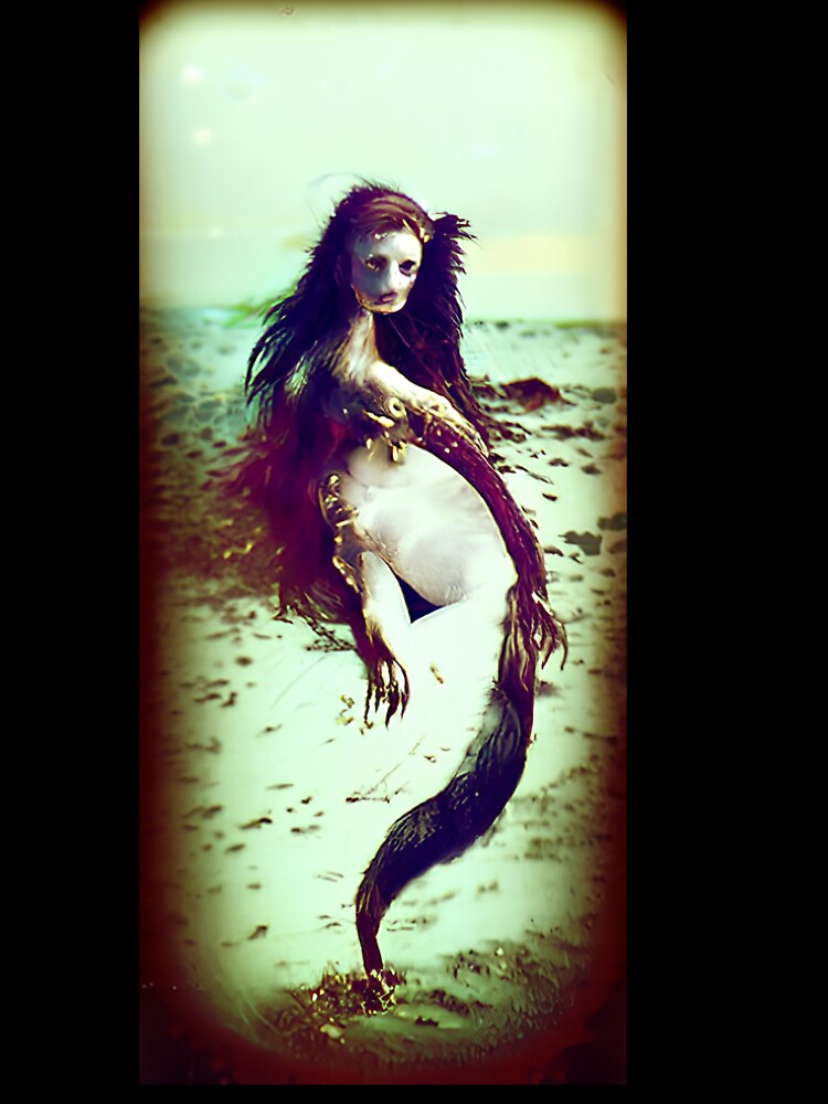 A truly cursed mermaid by kiertwice