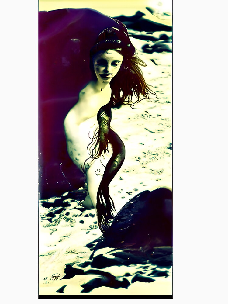 My beautiful, disturbing mermaid (option 2) by kiertwice