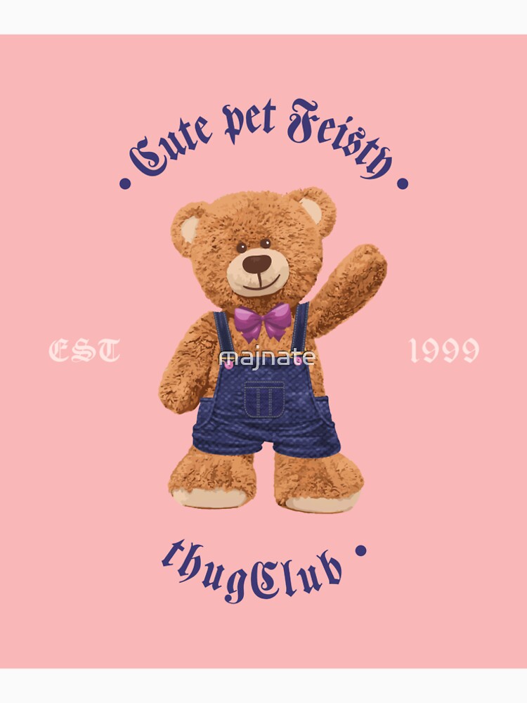 Fierce Feline Fashion: A Trendy Cute Pet Design by majnate