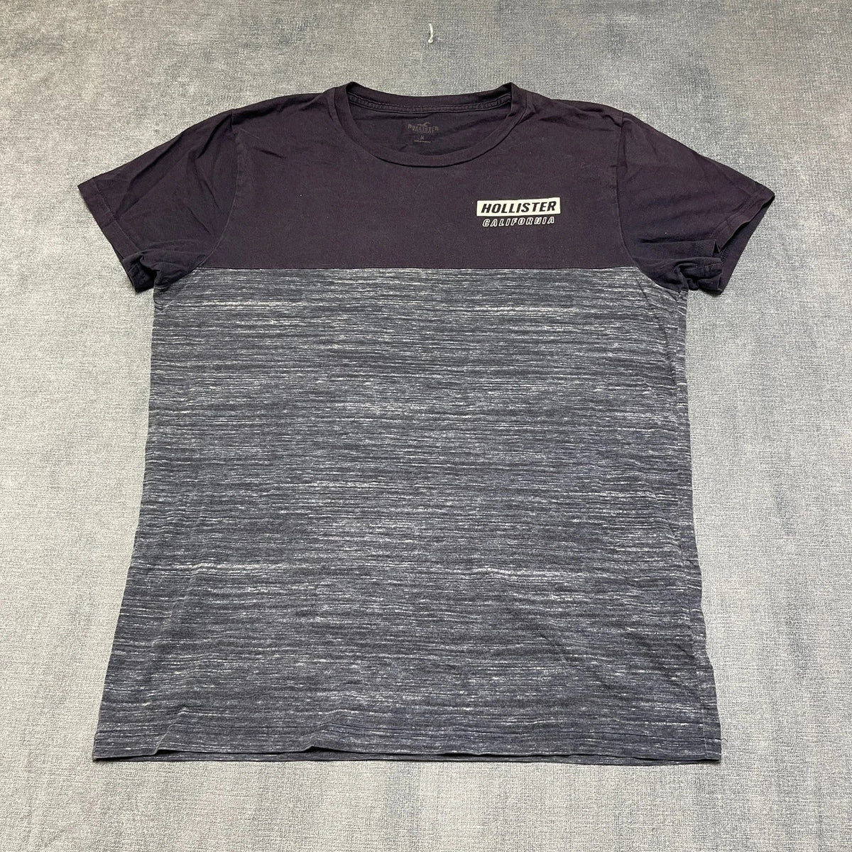 Hollister California T-Shirt Mens Medium Gray Black Space Dye Wordmark Logo