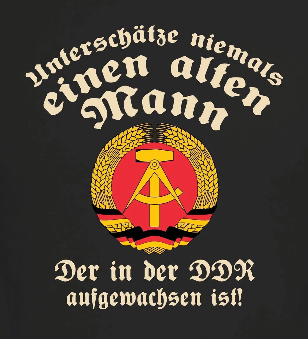 Men's T-Shirt Old Man from GDR - Funny Sayings Shirts Men Gifts