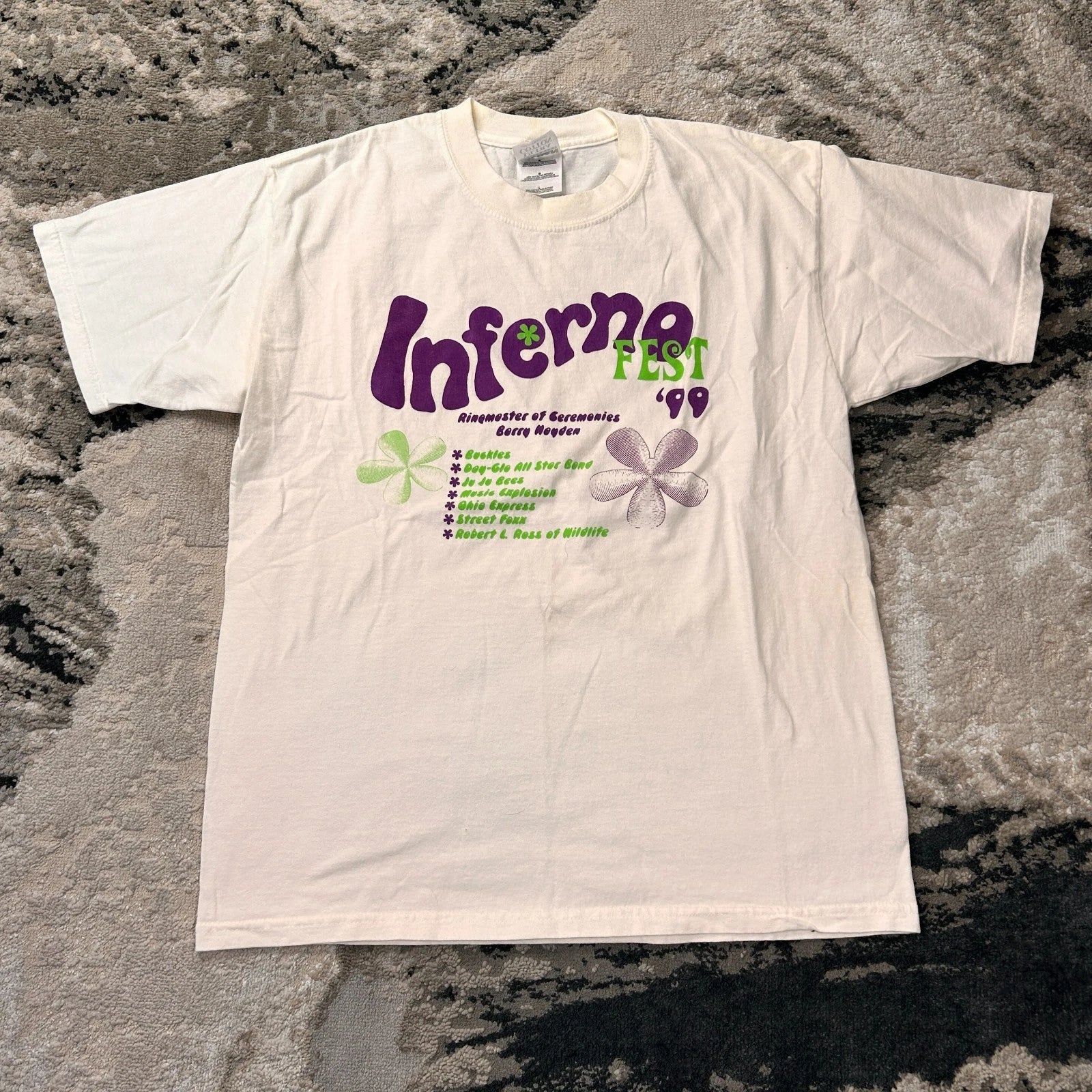Gildan Tour T Shirt Mens Large White Cotton Inferno Fest '99 Graphic Y2K Hippie