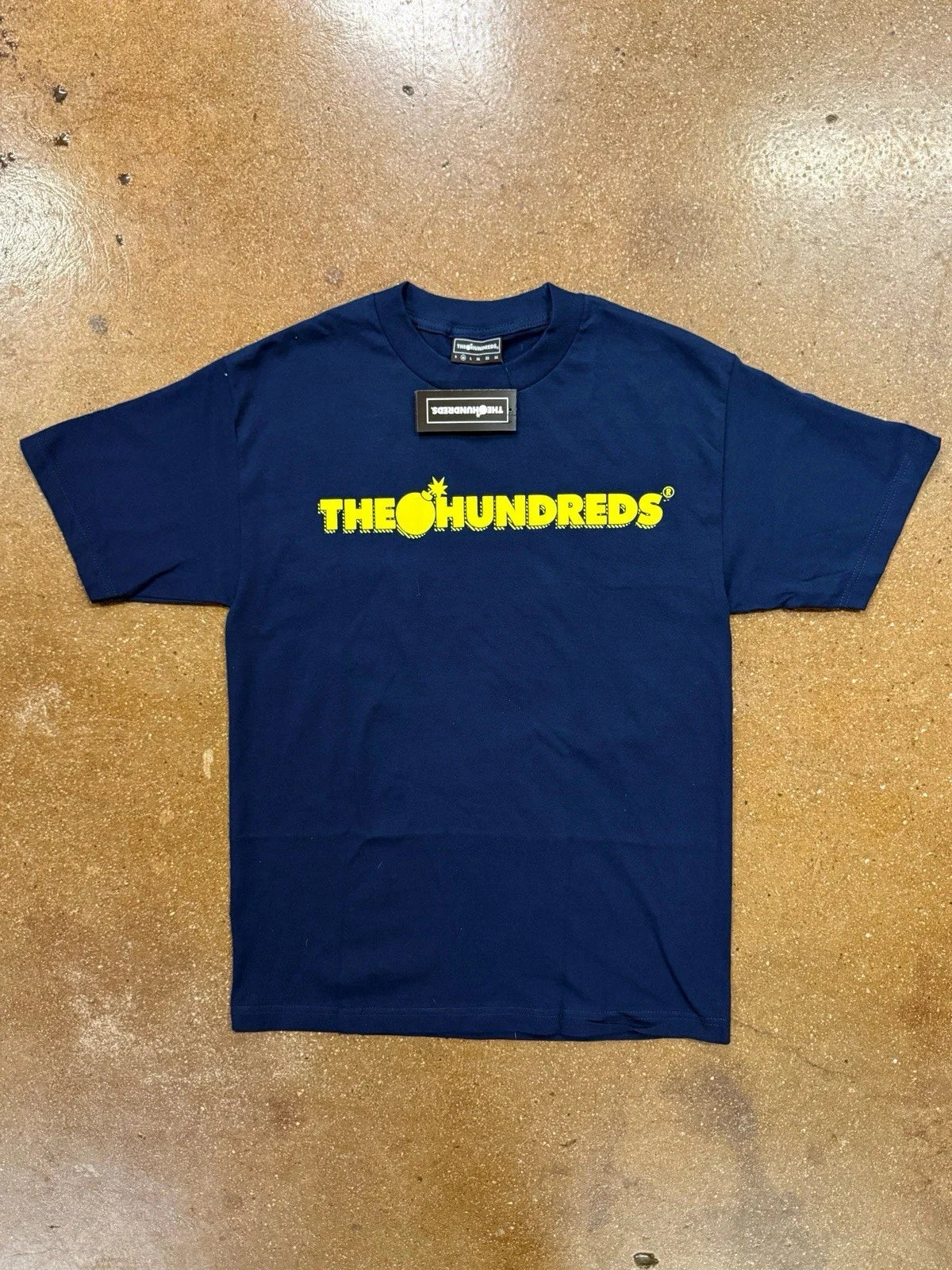 Vintage The Hundreds T Shirt Men’s Medium Y2K Streetwear Skate Classic Logo Tee