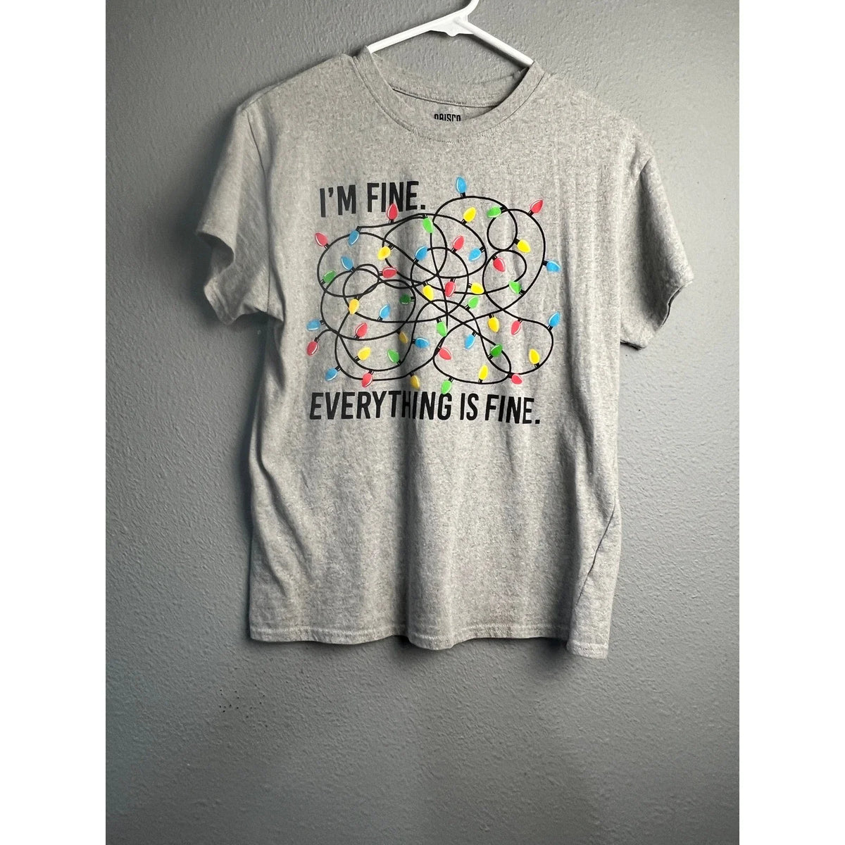 Brisco Brands Gray Im Fine Everything Is Fine Christmas Lights Novelty T-Shirt M