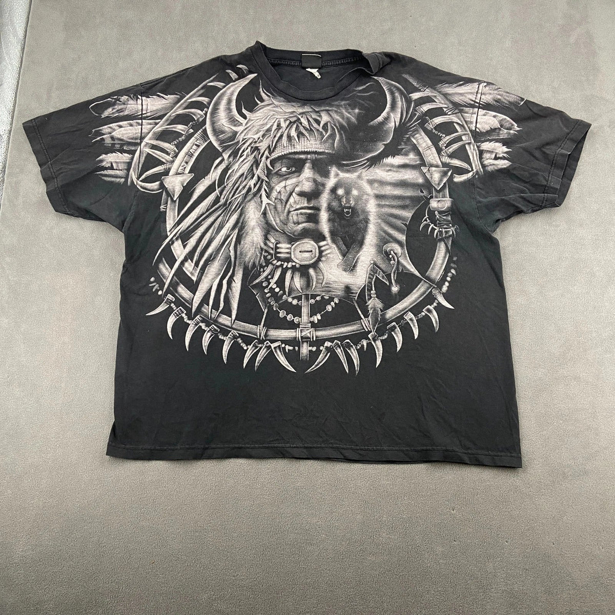 Vtg Liquid Blue T Shirt XXL Black Native American All Over Print Wolf Grunge
