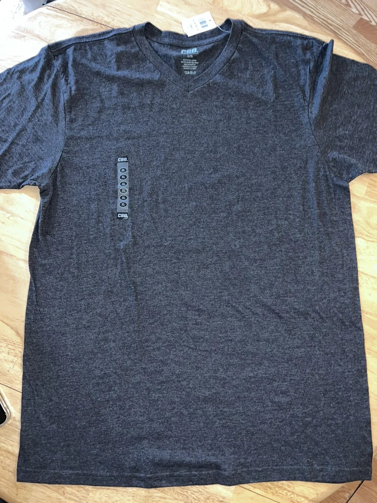 XL CSG Mens T-Shirt 100% Cotton V-Neck Short Sleeve Solid Gray  BNWT