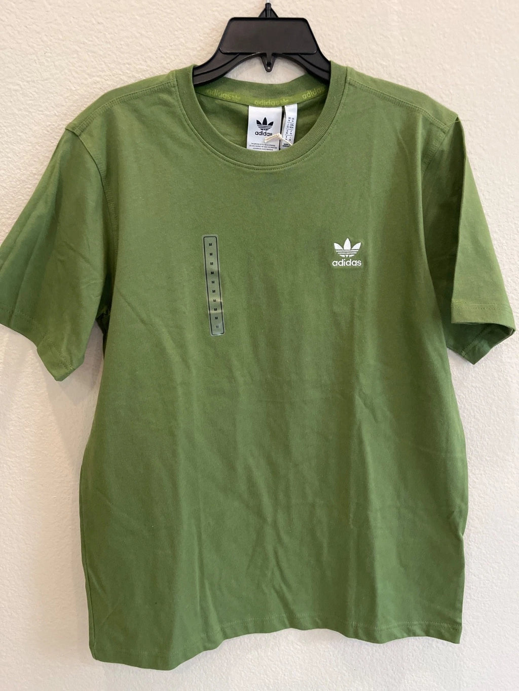 NWT ADIDAS MEN Trefoil Essentials ESS Tee Size M Silver Olive Green New Athletic