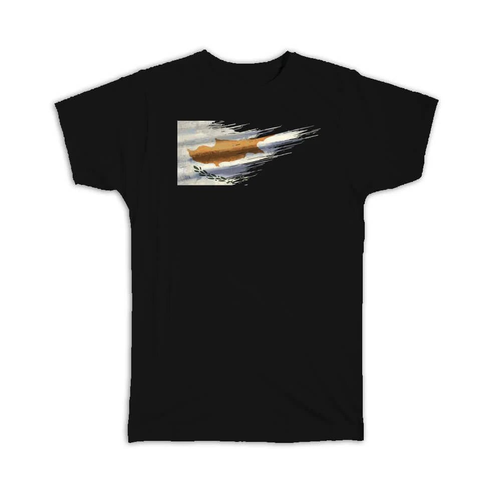 Gift T-Shirt : Cyprus Flag Modern Country Expat