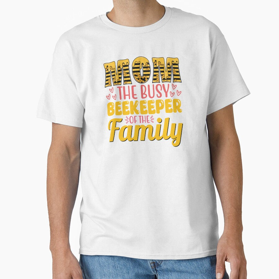 MOM THE BUSY BEEKEEPER OF THE FAMILY by ThreadBeat
