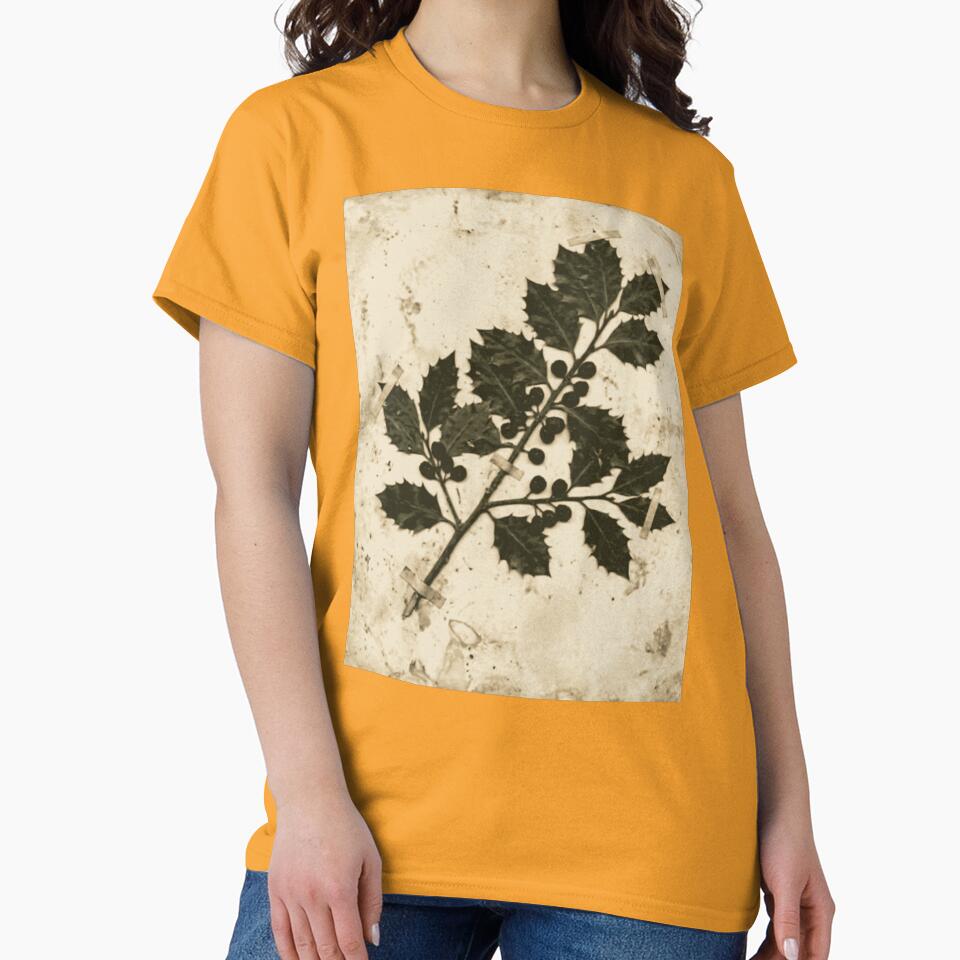 Vintage Holly Botanical Press by MythosBotany