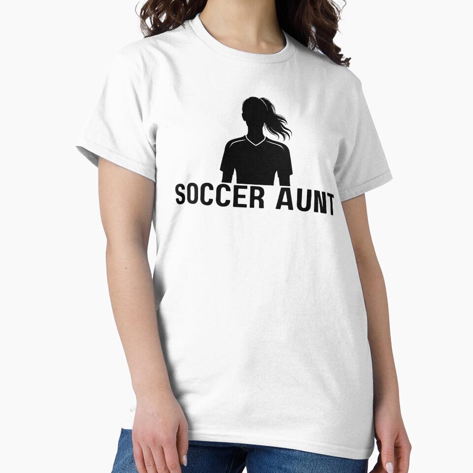 soccer aunt by Adilessayeh