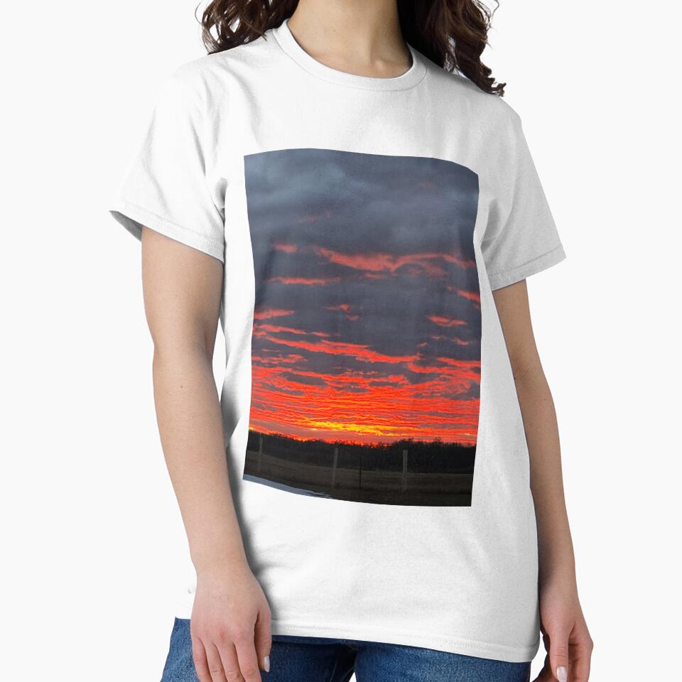 The sky is on fire by tenannii