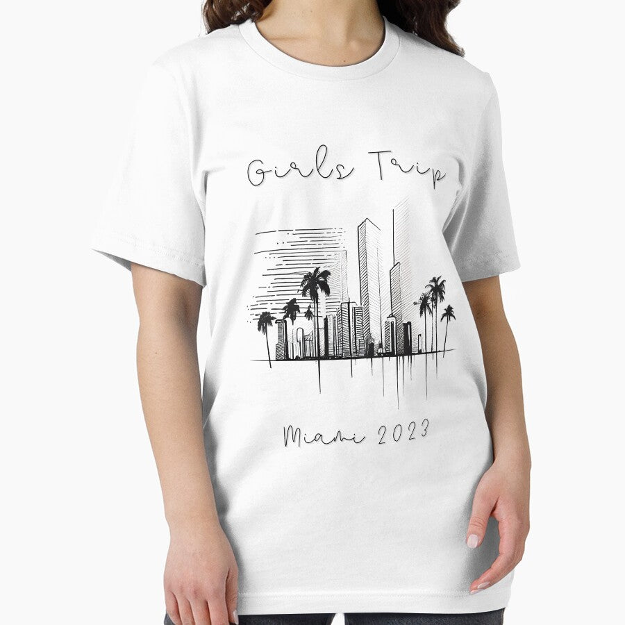 Girls Trip to Miami 2023: Glamorous Miami, Palm Trees, simple design, minimalist shapes with clean lines, modern and elegant look, stylish and classic appeal (4) by TourDePassion