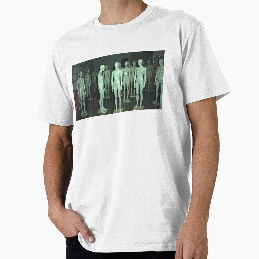 Creepy store mannequins by dreamexe