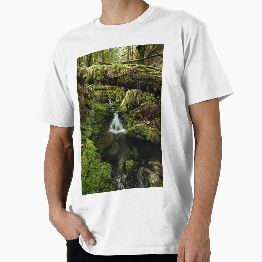 Mossy waterfall by millivedder