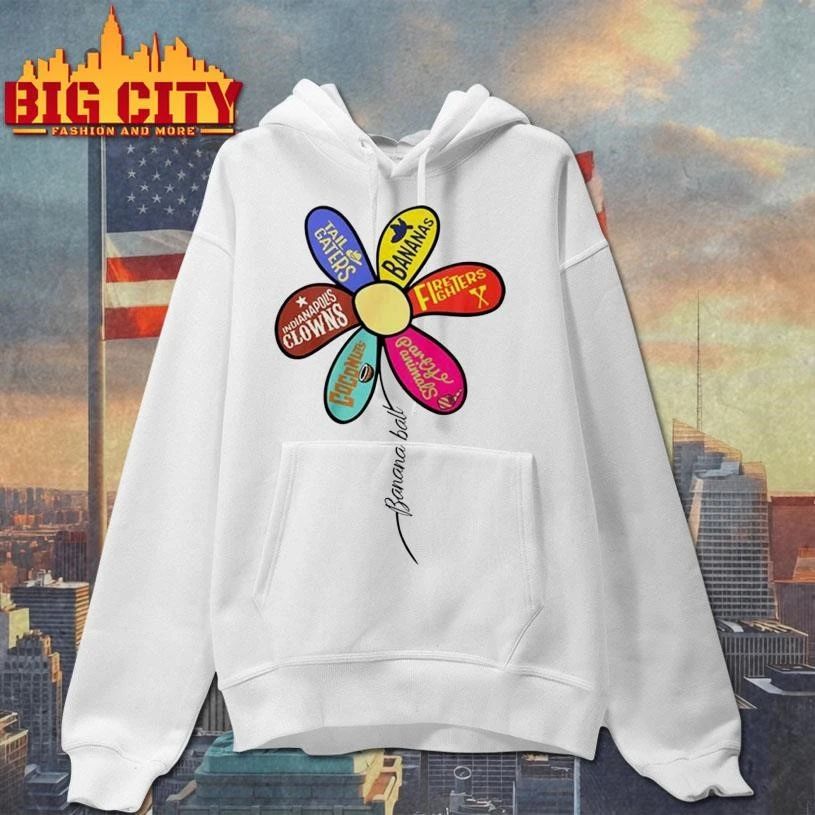 Baseball Daisy Game Day Floral Retro T-Shirt