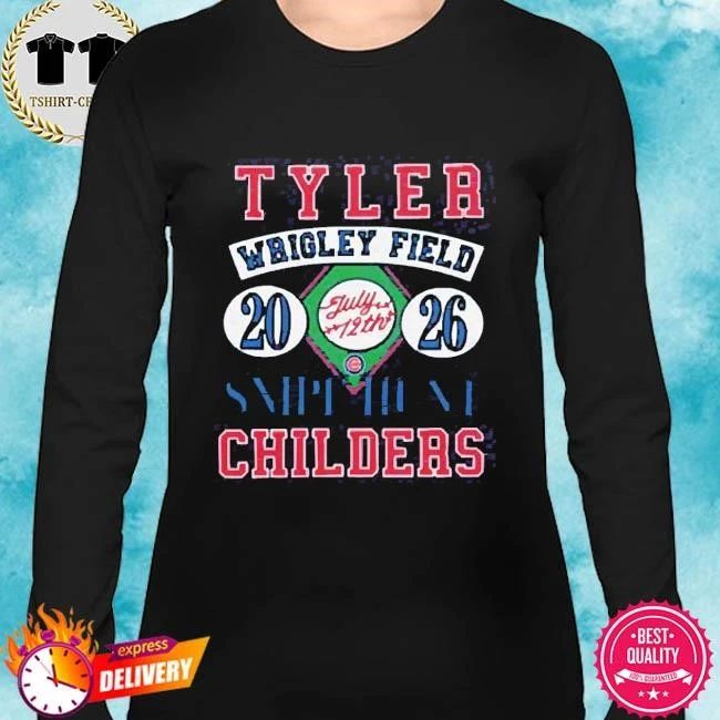 Tyler Childers Chicago Illinois 2026 Event Tee At Wrigley Field Home Of Chicago Cubs On July 12 2026 Snipe Hunt T-Shirt